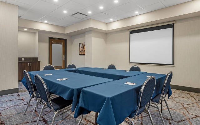 Best Western Plus Suites Downtown