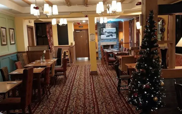 The Lamb & Flag Hotel
