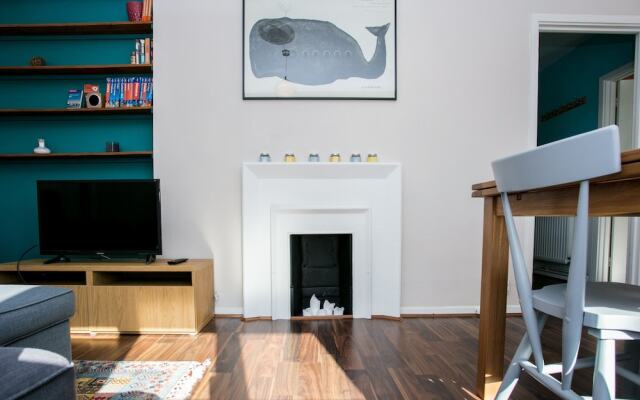 1 Bedroom Apartment In Dalston