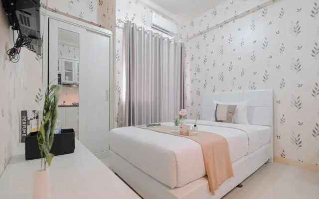Soft And Strategic Studio At Green Pramuka City Apartment