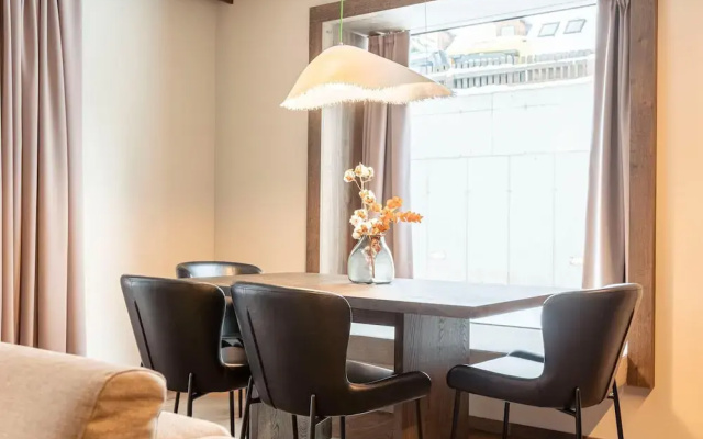 Premium Holiday Apartment With Sauna and Garden