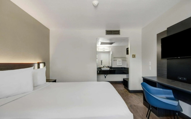 Motel 6 Lompoc, CA