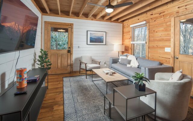 Red Feather Cabins 320