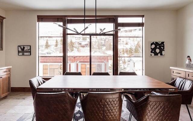 Old Town Luxury by Casago