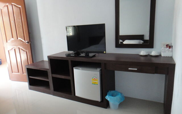 Prajak Inn