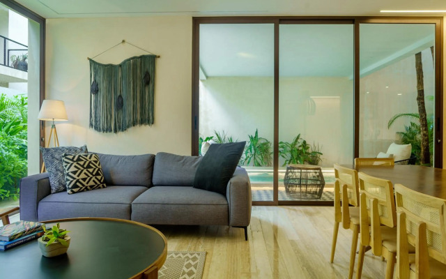 106 Beautiful Garden Apartment with Private Pool