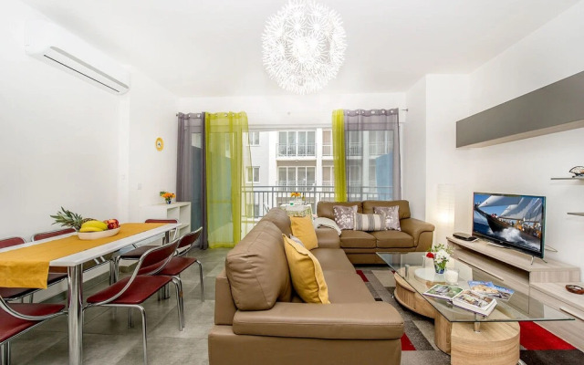 The Hillock North D4