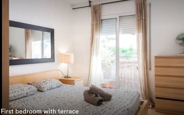 Three Bedroom Apartment in Sants