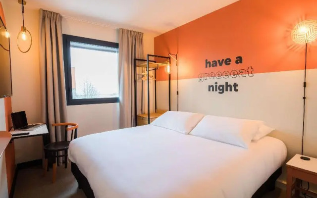 Greet Hotel Brest Aéroport