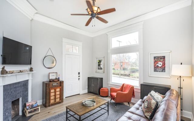 Walk to Five Points + 10 Minutes from Downtown!