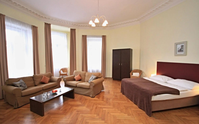 RiverView Apartments