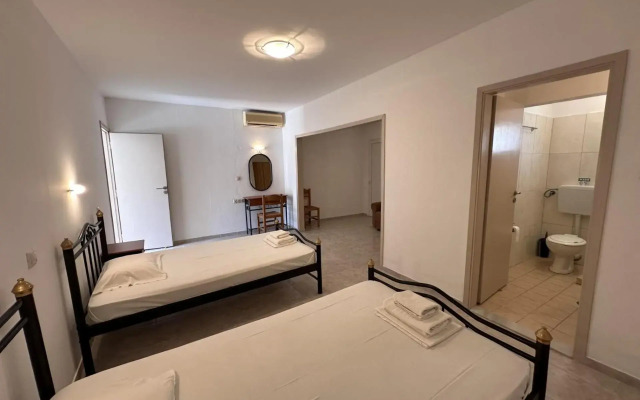 Sfinias Apartments