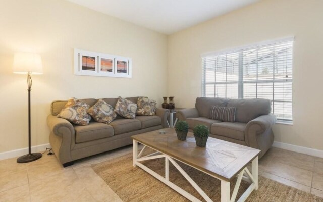 Villa Telles - Storey Lake