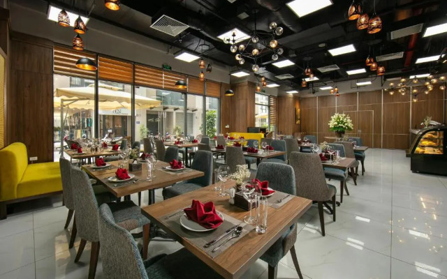 Nesta - The Grand Hao Nam