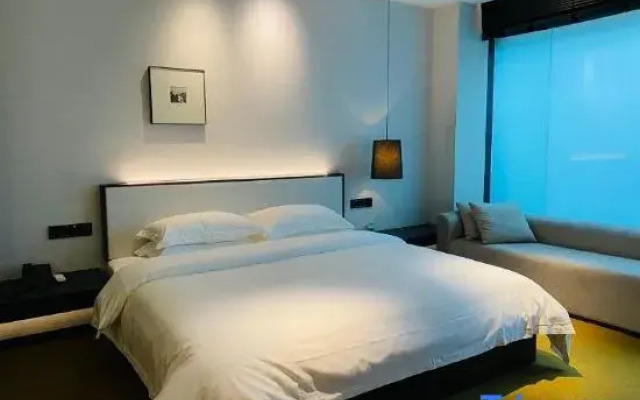 GET IT NOW HOTEL (Xi'an Bell and Drum Tower Yongningmen Metro Station)