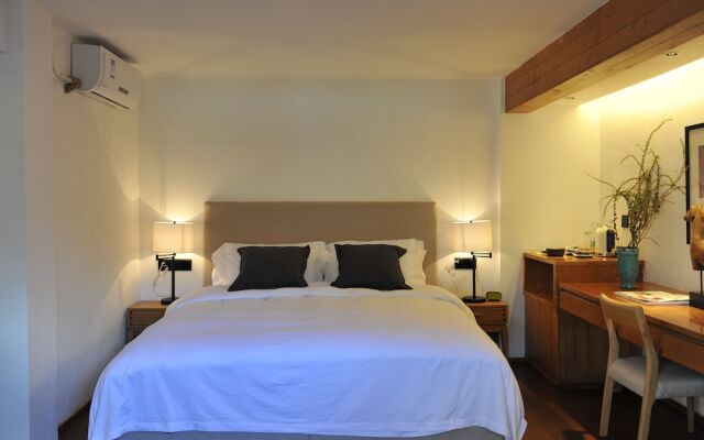 Woobay Hotel