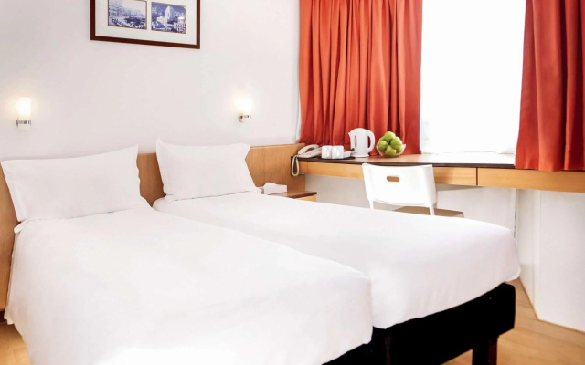 ibis Hong Kong North Point – Guest Rooms – Hong Kong