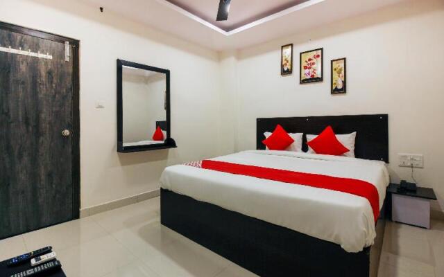 OYO 69411 Hotel Mega MAK International