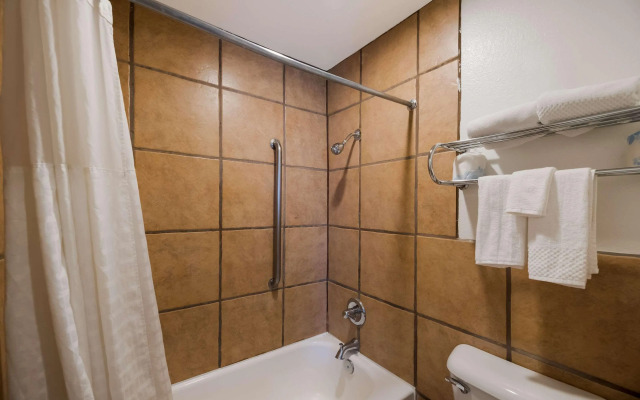 Rodeway Inn Flagstaff - Downtown