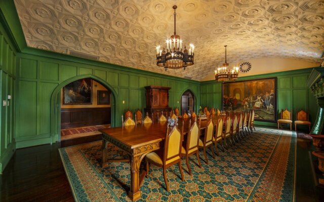 Dover Hall