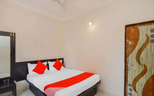 Vivaant Palace by OYO Rooms