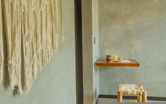 Spacious Apartment With Terrace and Rooftop Pool