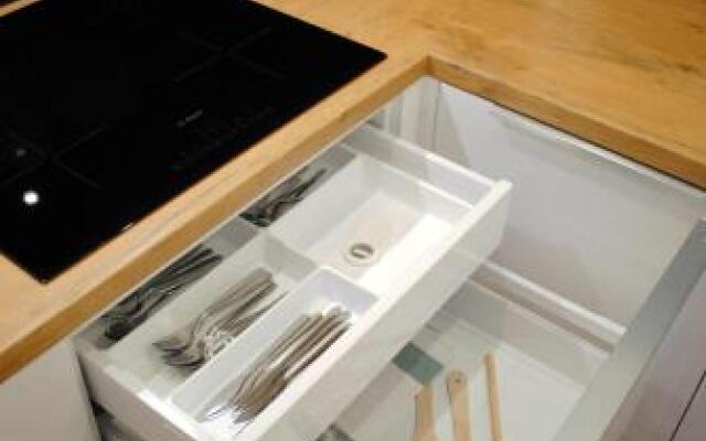 Apartament Zwycięstwa 98