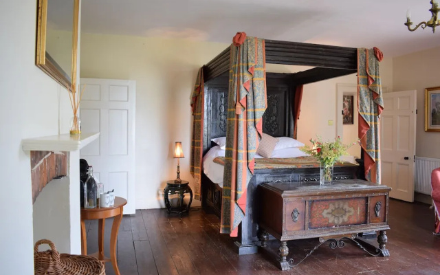 Red Lodge House