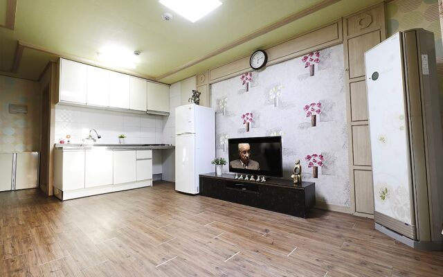 Chuncheon Yeowoo Gneul Pension