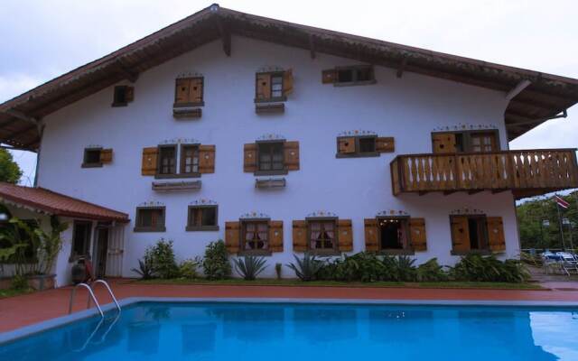 Hotel Los Héroes
