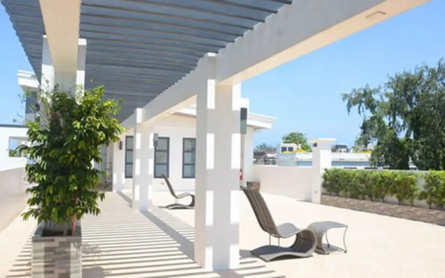 Commander Suites de Boracay