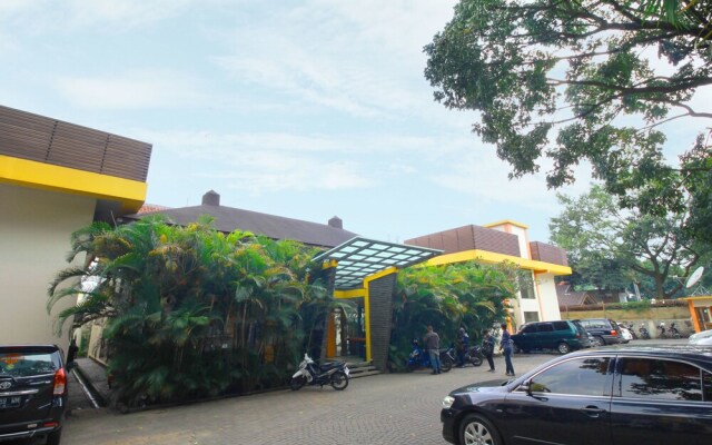 Airy Ciumbuleuit 156 Bandung