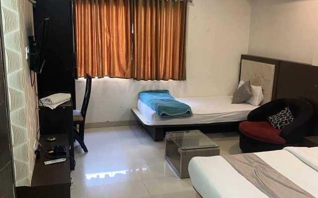 Hotel Galaxy Park