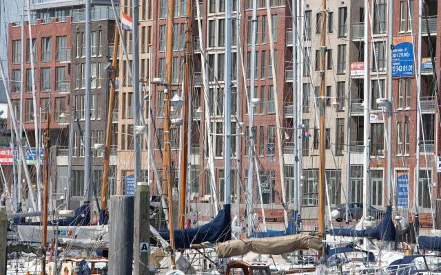 Modern apartment, at just 500 m from Scheveningen