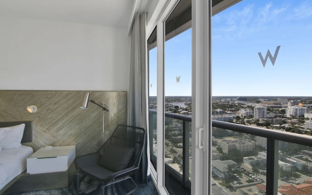 Sapphire Suite Beachfront, Gym + Pool!