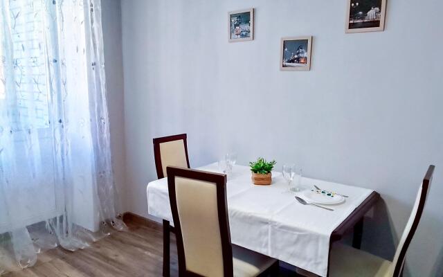 Апартаменты на улице Анатолия 98