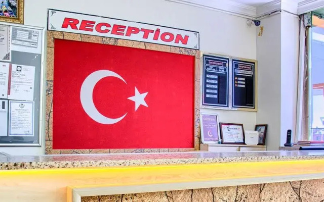 Yeniciftlik Otel