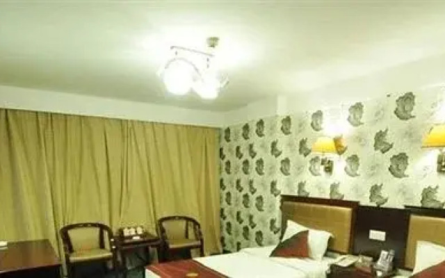 Yuntian Hotel