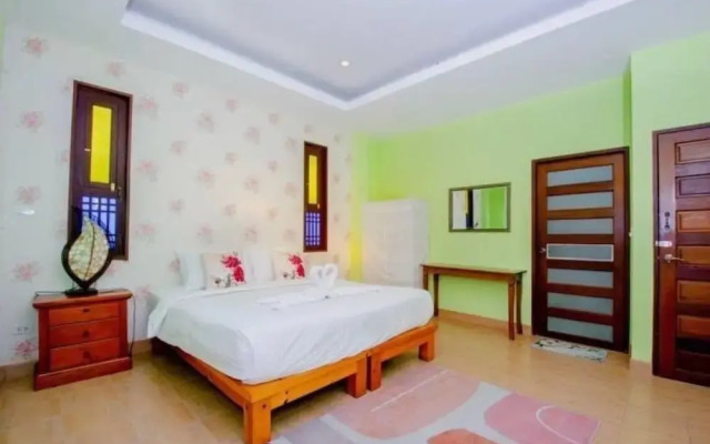 Karnie Cheer Pool Villa & Resort Pattaya