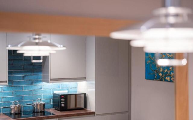 Spacious - 3 Storey Apartment - Central Ambleside - Outstanding Views