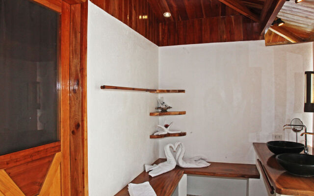 Kawayan Holiday Resort