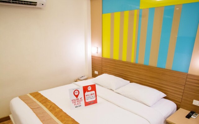 Nida Rooms Khlong Toei 390 Sky Train