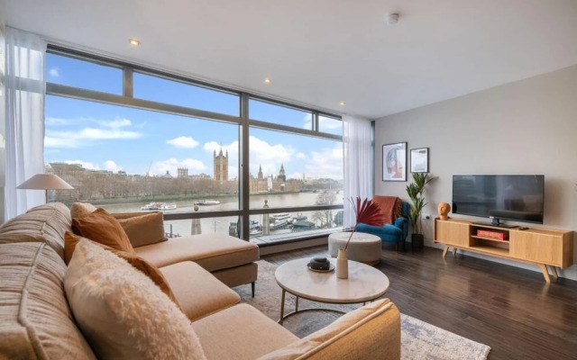 The Parliament View Place - Modern and Bright 3BDR Flat