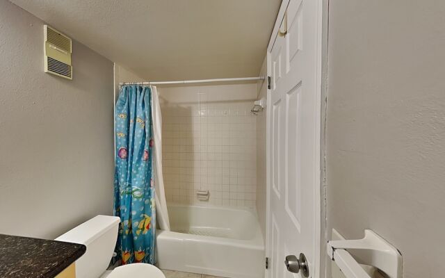 Beach Place 109