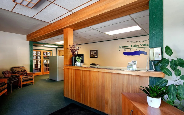 Donner Lake Village