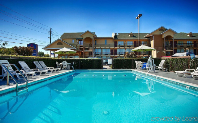 Best Western Greenbrier Inn