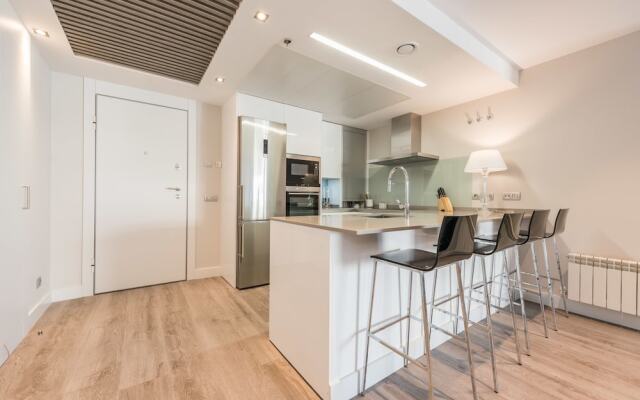 Torre de Madrid Plaza - MADFlats Collection