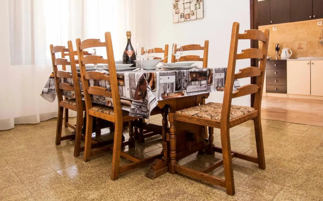 Paola Apartment