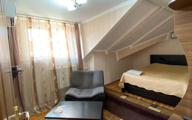 Guest House IBERIA