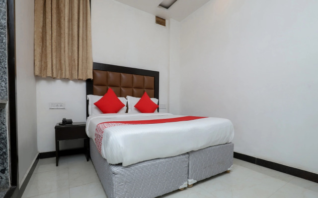 Delhi Empire By OYO Rooms